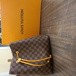 Louis Vuitton Purse